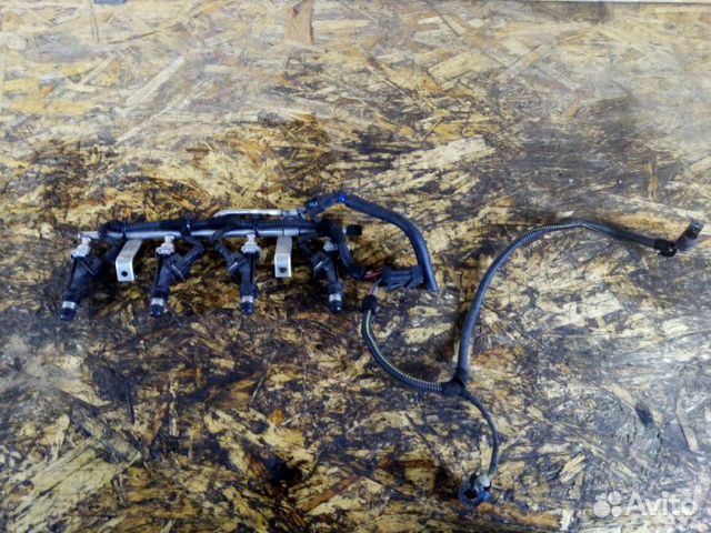 Рампа топлевная Opel Astra -H