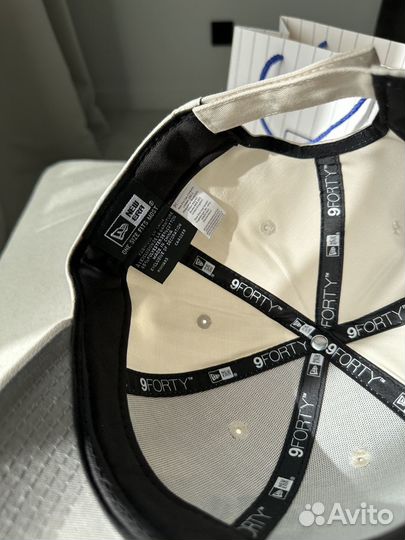 Бейсболка оригинал new era бежевая