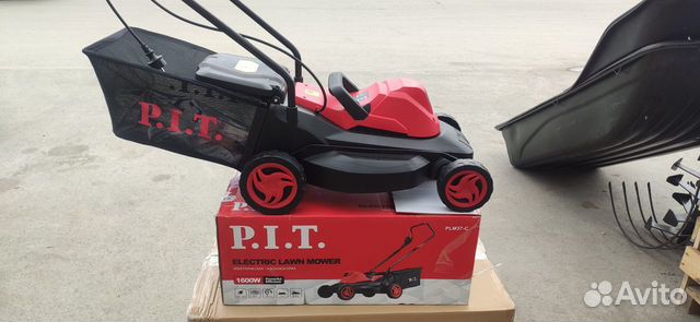 Газонокосилка электрическая