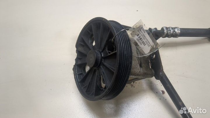 Гур Volvo V70, 2002