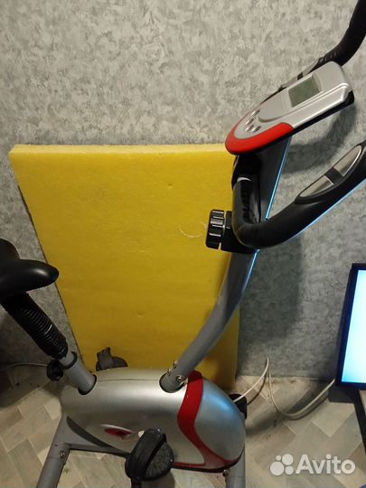 Велотренажер бу