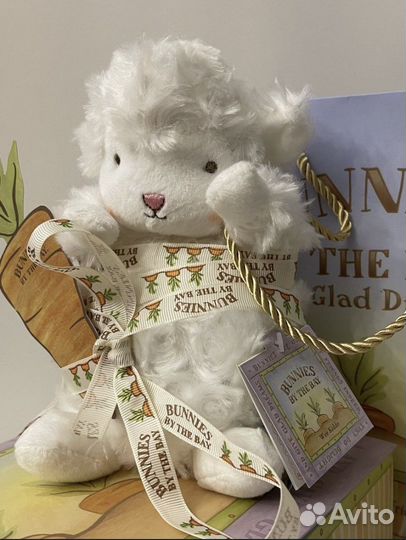 Плюшевая овечка