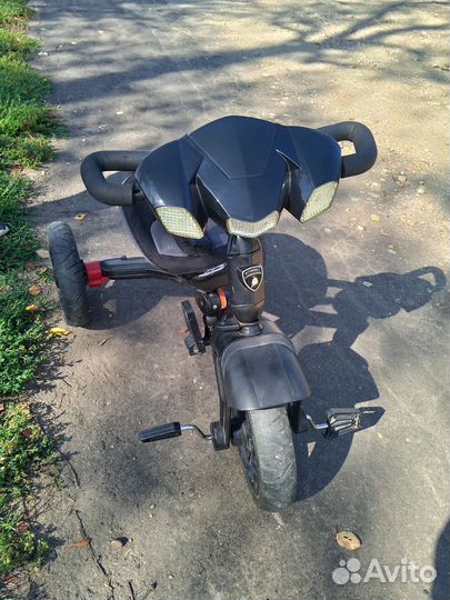 Детский трехколесный велосипед