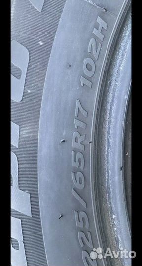 Hankook Dynapro HP2 RA33 225/65 R17