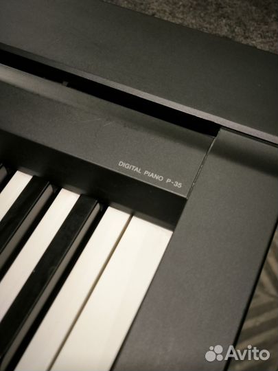 Цифровое пианино, электронное пианино Yamaha p35