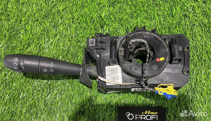 Подрулевой переключатель Renault Sandero