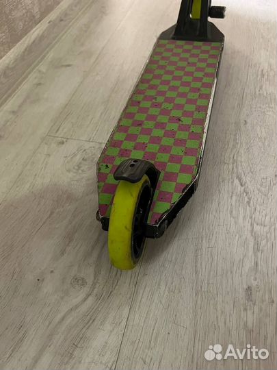 Трюковой самокат hipe