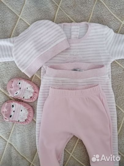 Одежда для малыша (девочки) пакетом