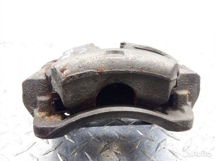 Суппорт передний левый Chevrolet Cruze J400 840281