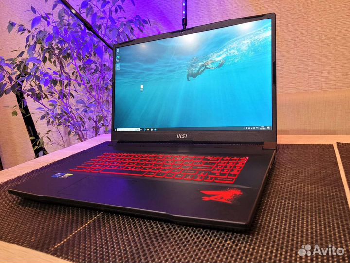 Игровой ноутбук MSI katana