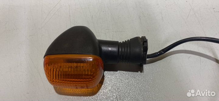 Поворотник (указатель поворота) перед. прав