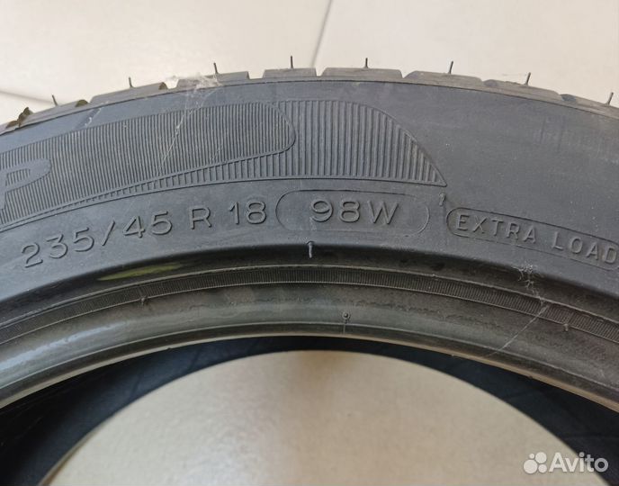 Michelin Primacy HP 235/45 R18