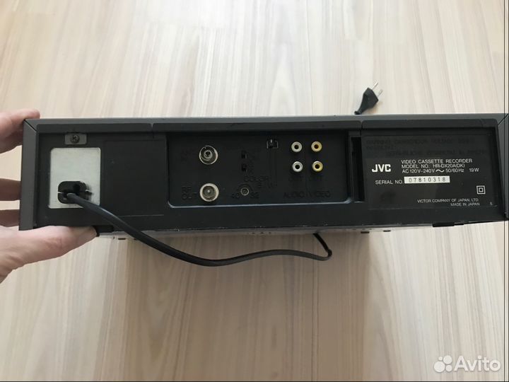 Видеомагнитофон JVC, Япония