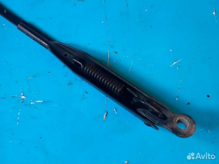 Поводок дворника левый opel corsa С