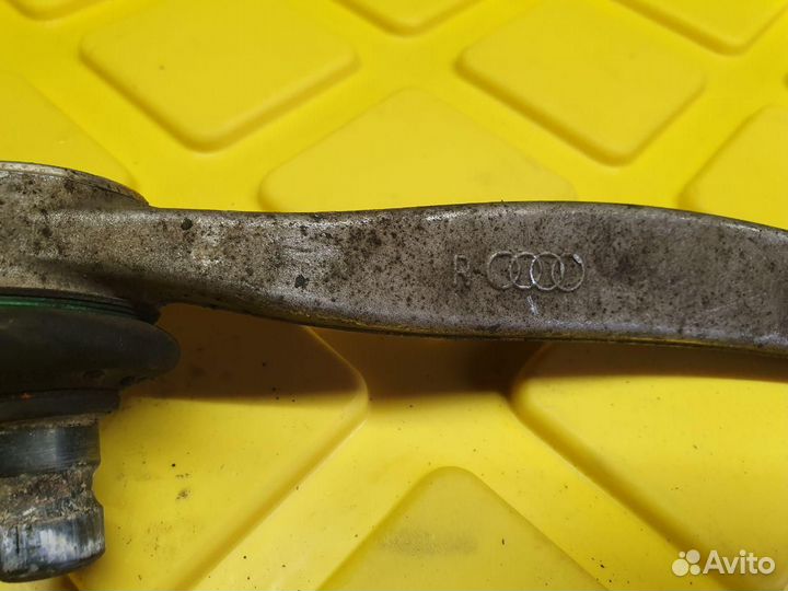 Рычаг передний правый верхний Audi A8 D3/4E рест