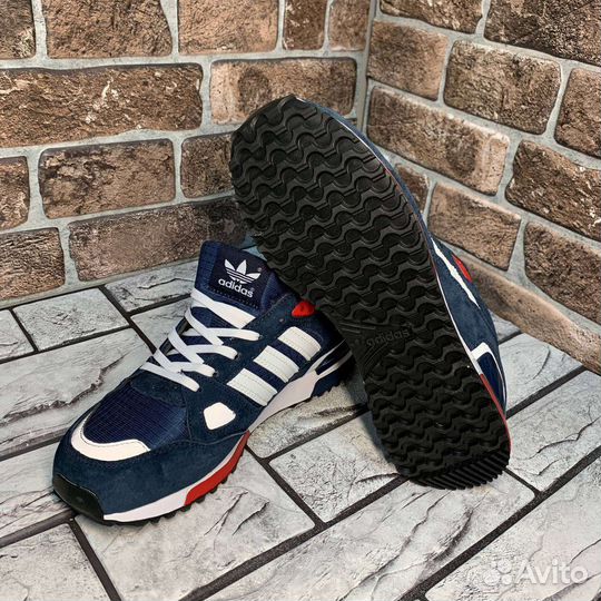 Кроссовки мужские adidas