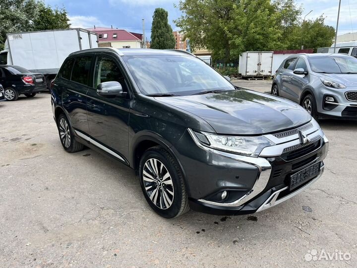 Mitsubishi Outlander 2.0 CVT, 2020, 41 767 км