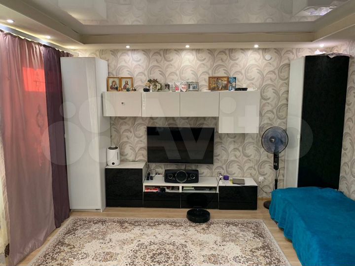2-к. квартира, 64 м², 2/4 эт.