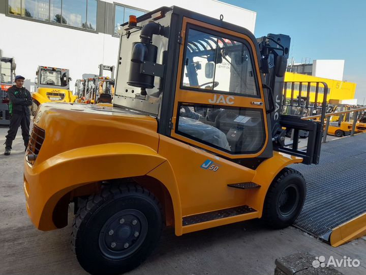 Вилочный погрузчик JAC CPCD50, 2023