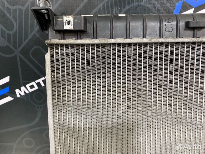 Радиатор двс Chevrolet Trailblazer GMT360 LL8 2006