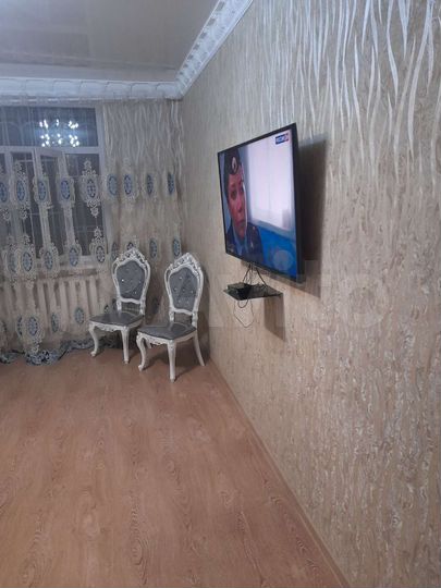 2-к. квартира, 50 м², 2/2 эт.