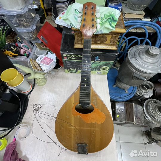 Музыкальный инструмент мандолина СССР (Сзр)