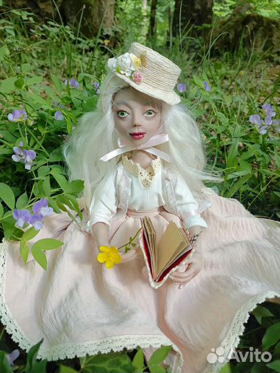 Кукла ручной работы