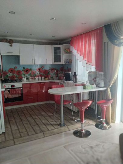 3-к. квартира, 65 м², 1/5 эт.
