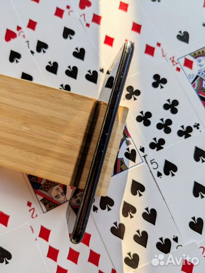 iPhone SE (2020), 128 ГБ