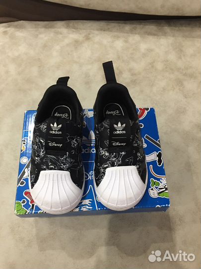 Кроссовки детские adidas 22 размер