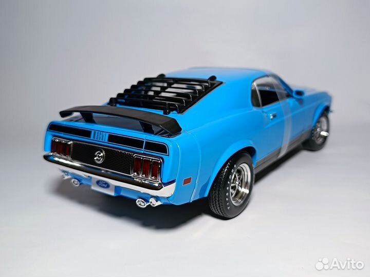 Модель 1970 Ford Mustang Mach 1 Maisto 1:18