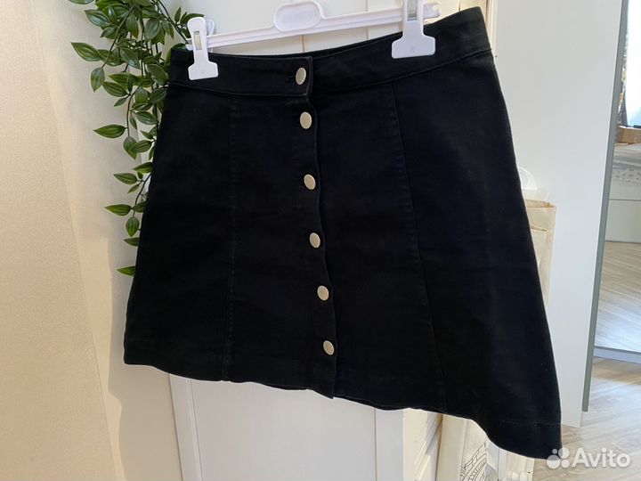 Юбки 2шт черная и синяя за 50р H&M 44s короткие