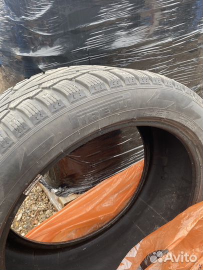 Pirelli Ice Zero 265/45 R20