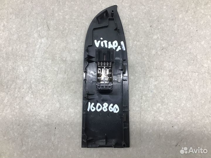 Кнопка стеклоподъемника Suzuki Grand Vitara 2006