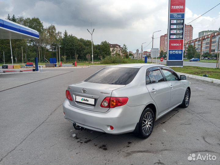 Toyota Corolla, 2010