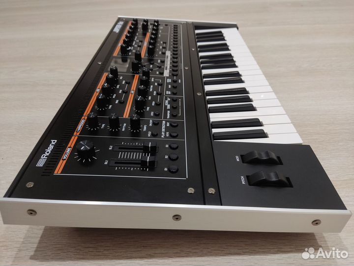 Синтезатор Roland Jupiter Xm (Продажа/Обмен)