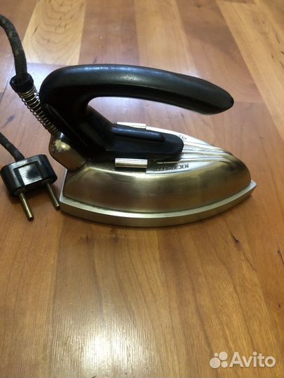 Ютюг дорожный. Редкий. 1954г