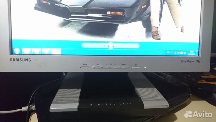 Монитор монитор samsung SyncMaster