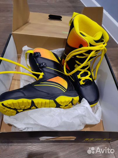 Ботинки для сноуборда новые