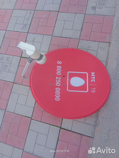 Антенна спутниковая