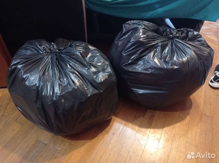 2 больших мешка на девочку до года