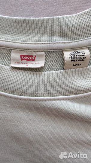 Свитшот женский Levis