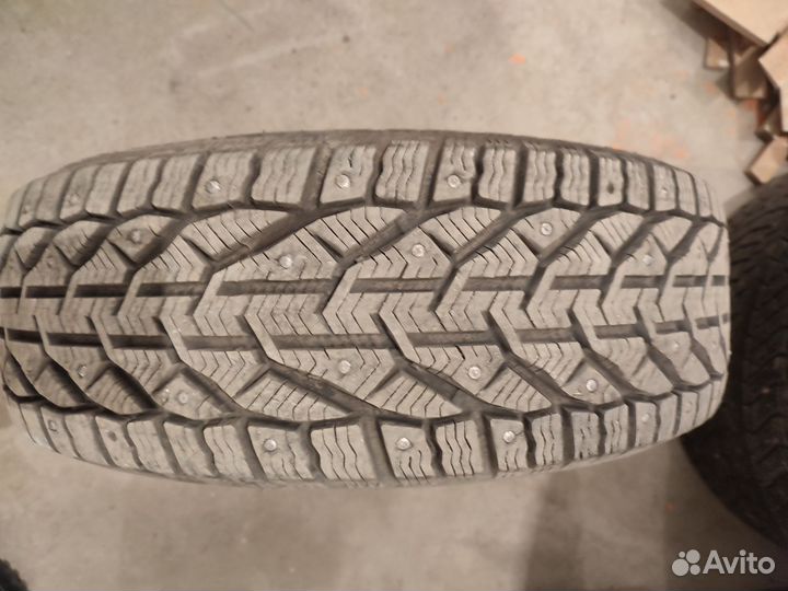 Зимние колеса r15 195/60/R15