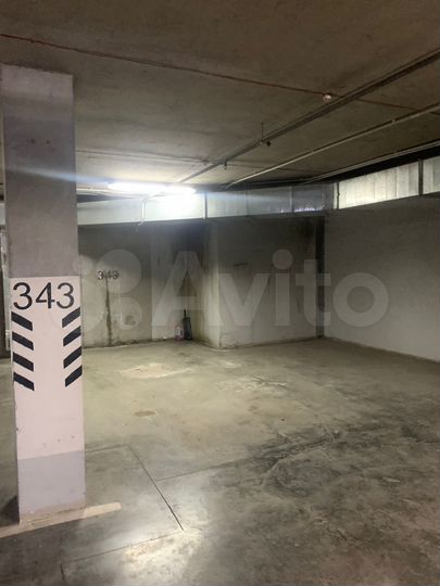 Машиноместо, 28 м²