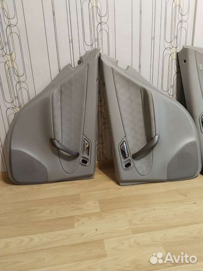 Дверные обшивки мерседес w 203 2002г