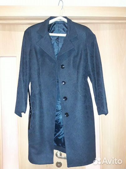 Пальто женское 44-46 размера