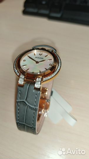 Часы Bulova