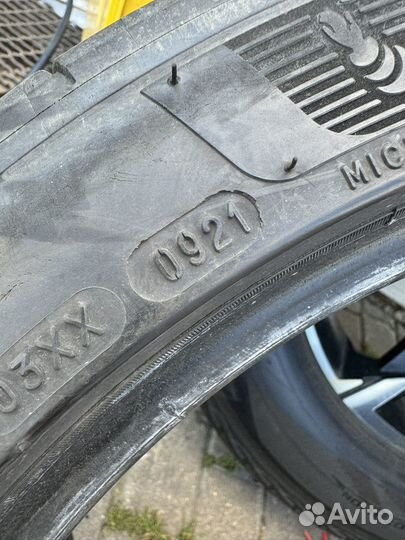 Michelin Pilot Sport 4 245/40 R18 97Y