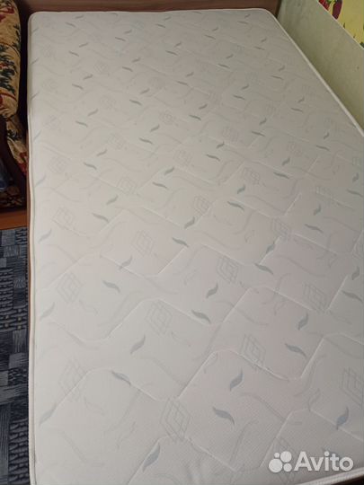 Матрас 120х200 состояние нового