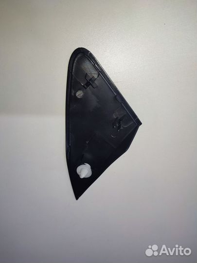 Молдинг (накладка) крыла Peugeot 308, 408